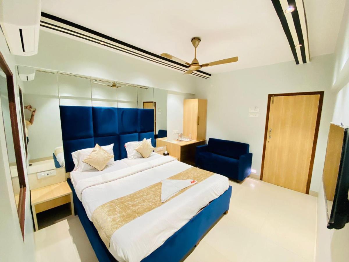 נאווי מומבאי Hotel Vashi Inn מראה חיצוני תמונה