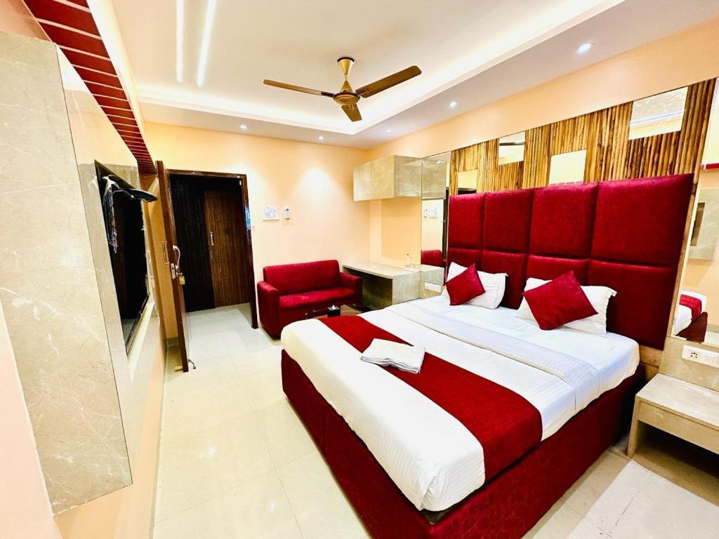 נאווי מומבאי Hotel Vashi Inn מראה חיצוני תמונה