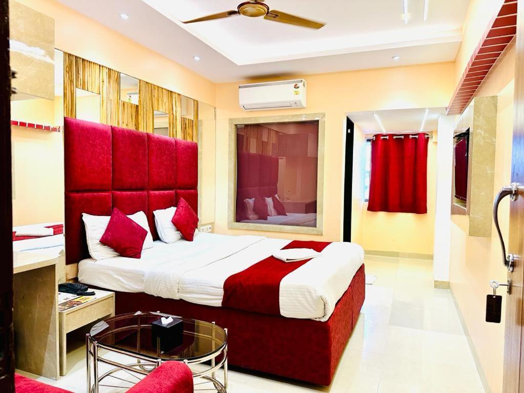 נאווי מומבאי Hotel Vashi Inn מראה חיצוני תמונה