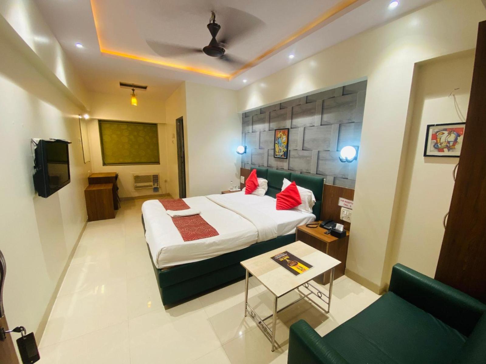 נאווי מומבאי Hotel Vashi Inn מראה חיצוני תמונה